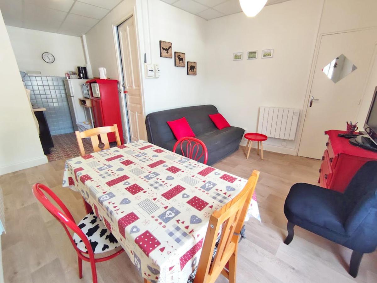 Les 3 Renards, T2 Bis, Parking, Centre Luchon, Casier A Skis, 4 Personnes Bagnères-de-Luchon エクステリア 写真